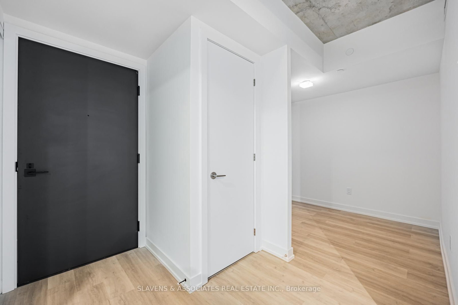 28 Eastern Avenue, Unit 438 - Photo 3