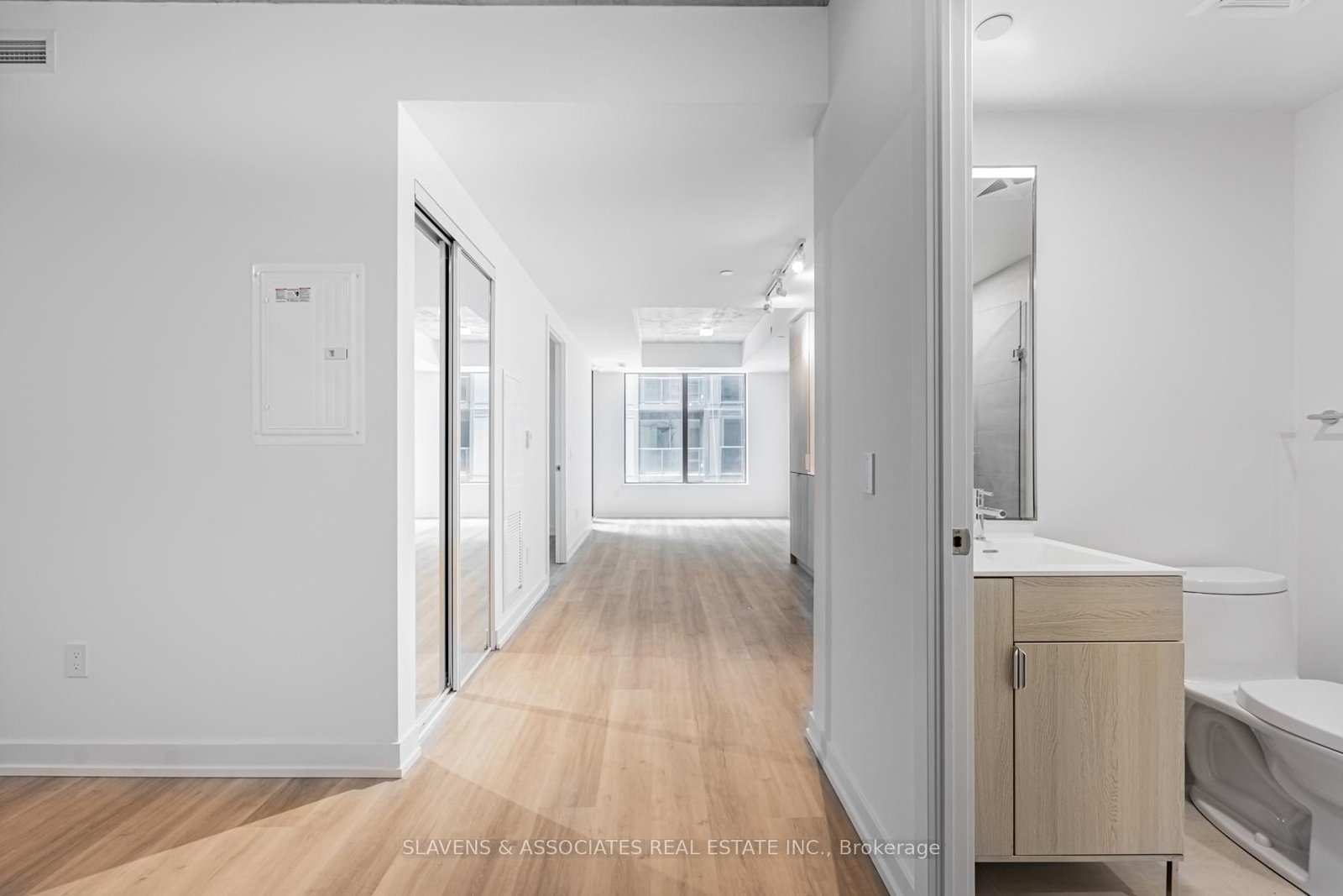 28 Eastern Avenue, Unit 438 - Photo 6