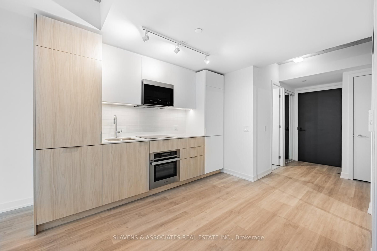 28 Eastern Avenue, Unit 438 - Photo 9