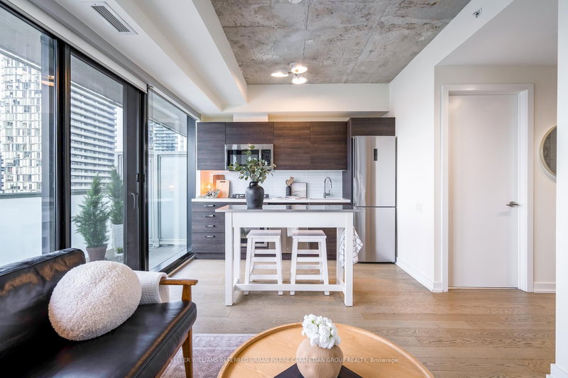 2004 - 11 Charlotte St, Toronto, M5V 0M6 | Image 2