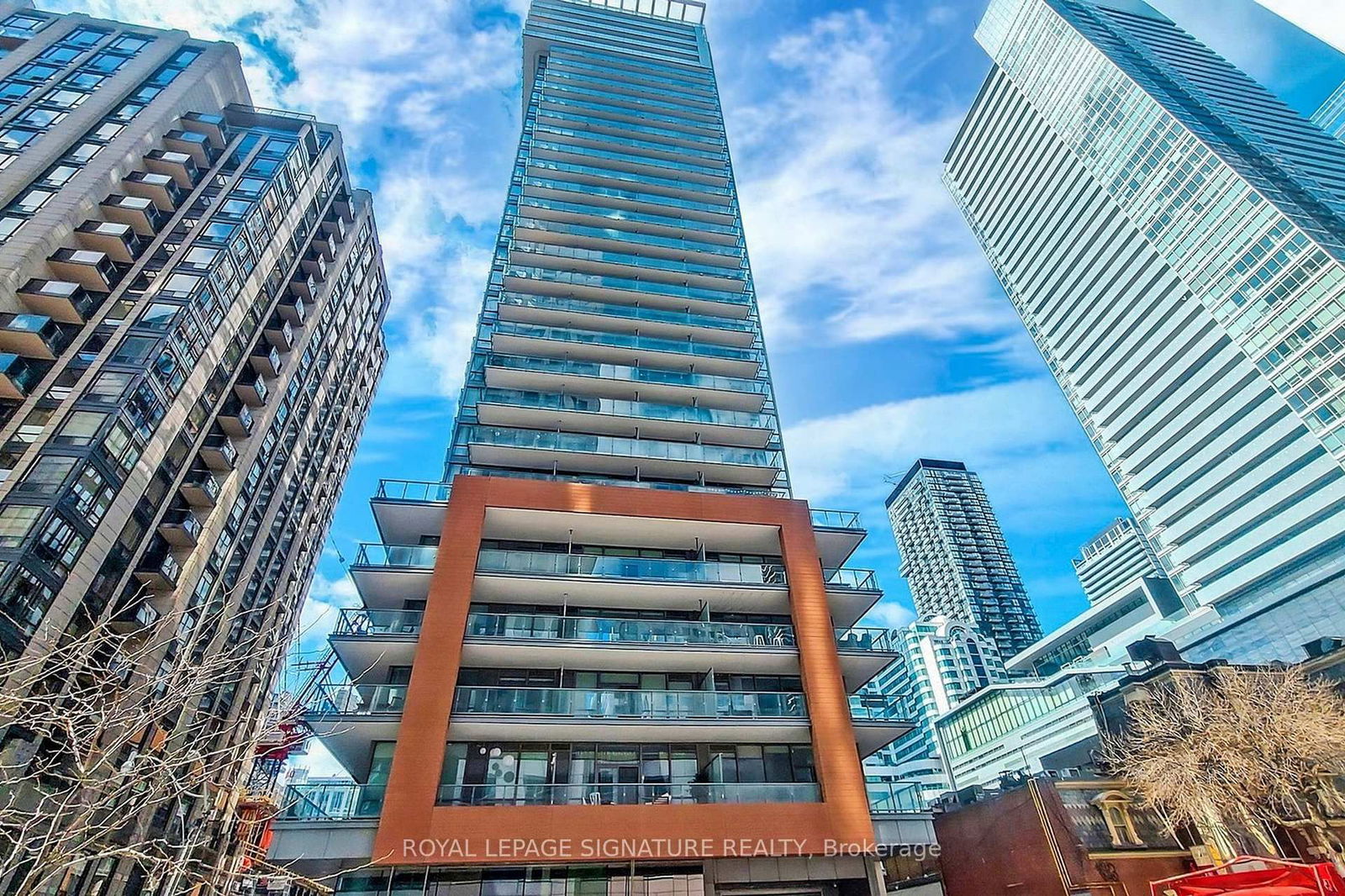 Condo for lease at 606-8 Mercer Street, Toronto, Waterfront Communities C1, M5V 0C4 - MLS: C11999443