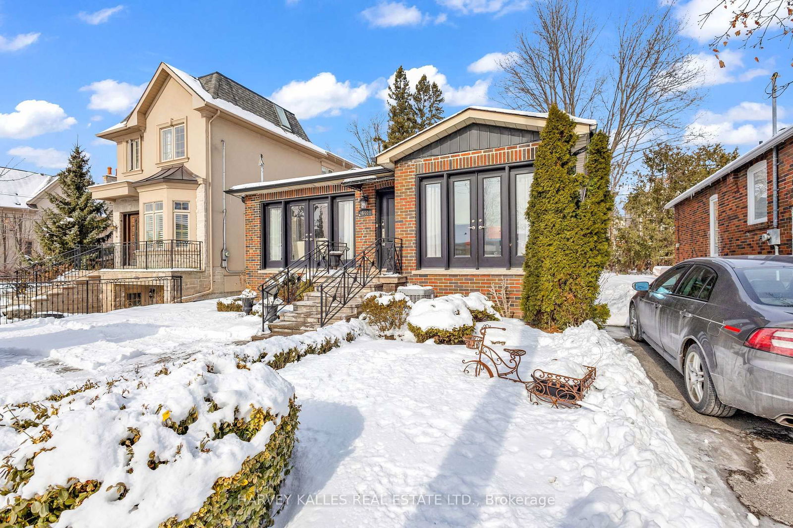 Detached House for sale at 440 Glengarry Avenue, Toronto, Bedford Park-Nortown, M5M 1E8 - MLS: C11999582