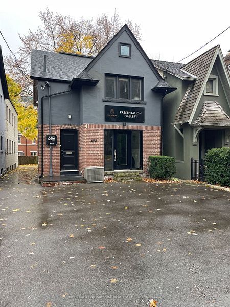 Building at 493 Davenport Road, Toronto, Casa Loma