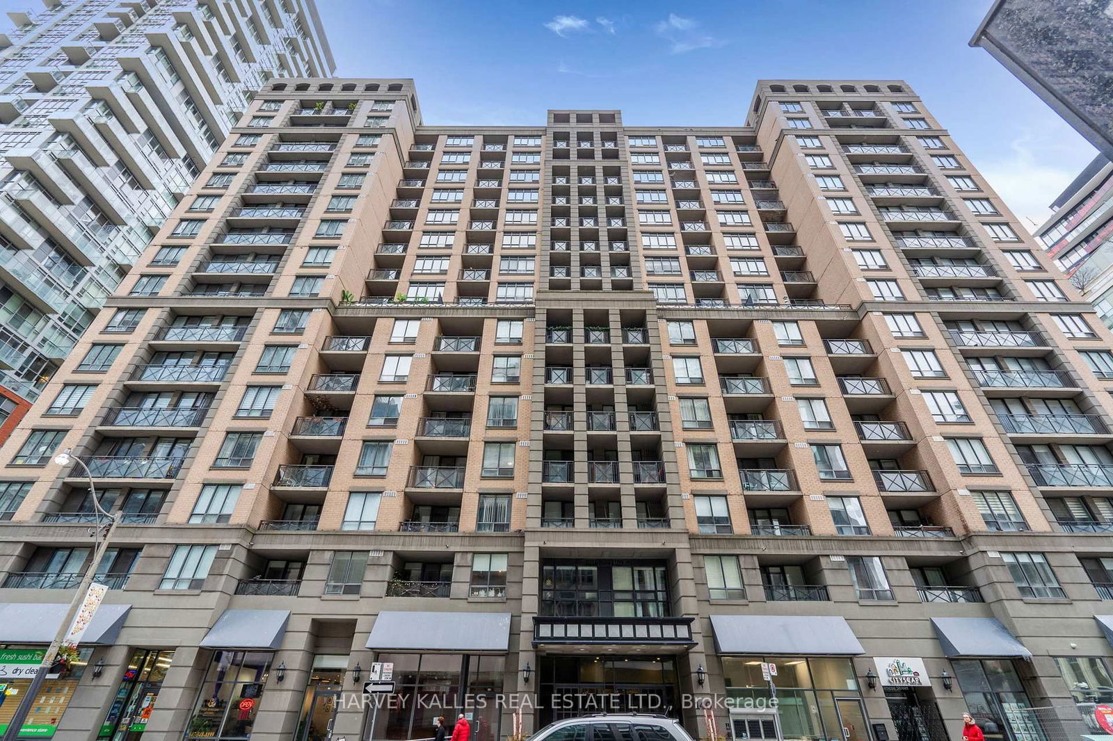 Condo for sale at 1412-140 Simcoe Street, Toronto, Waterfront Communities C1, M5H 4E9 - MLS: C12000166