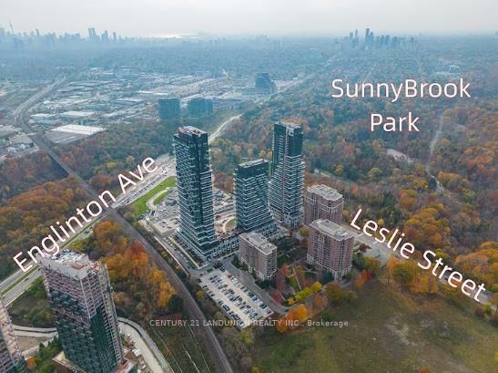 Condo for sale at 302-30 Inn On The Park Drive, Toronto, Banbury-Don Mills, M3C 0P7 - MLS: C12000838