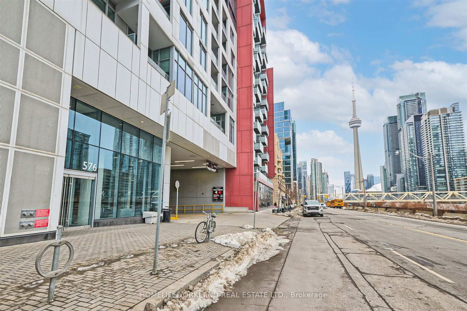 Condo for lease at 718E-576 Front Street, Toronto, Waterfront Communities C1, M5V 1C1 - MLS: C12001028