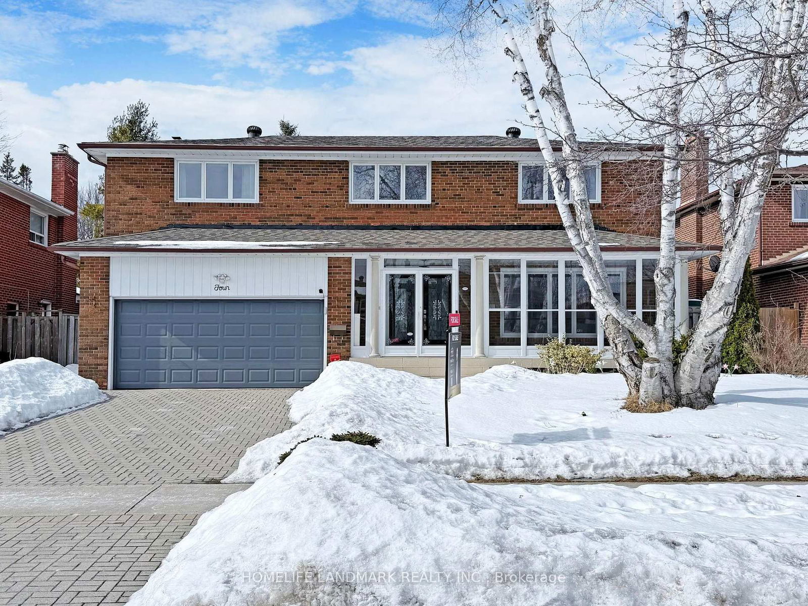 Building at 4 Sydnor Road, Toronto, Bayview Woods-Steeles