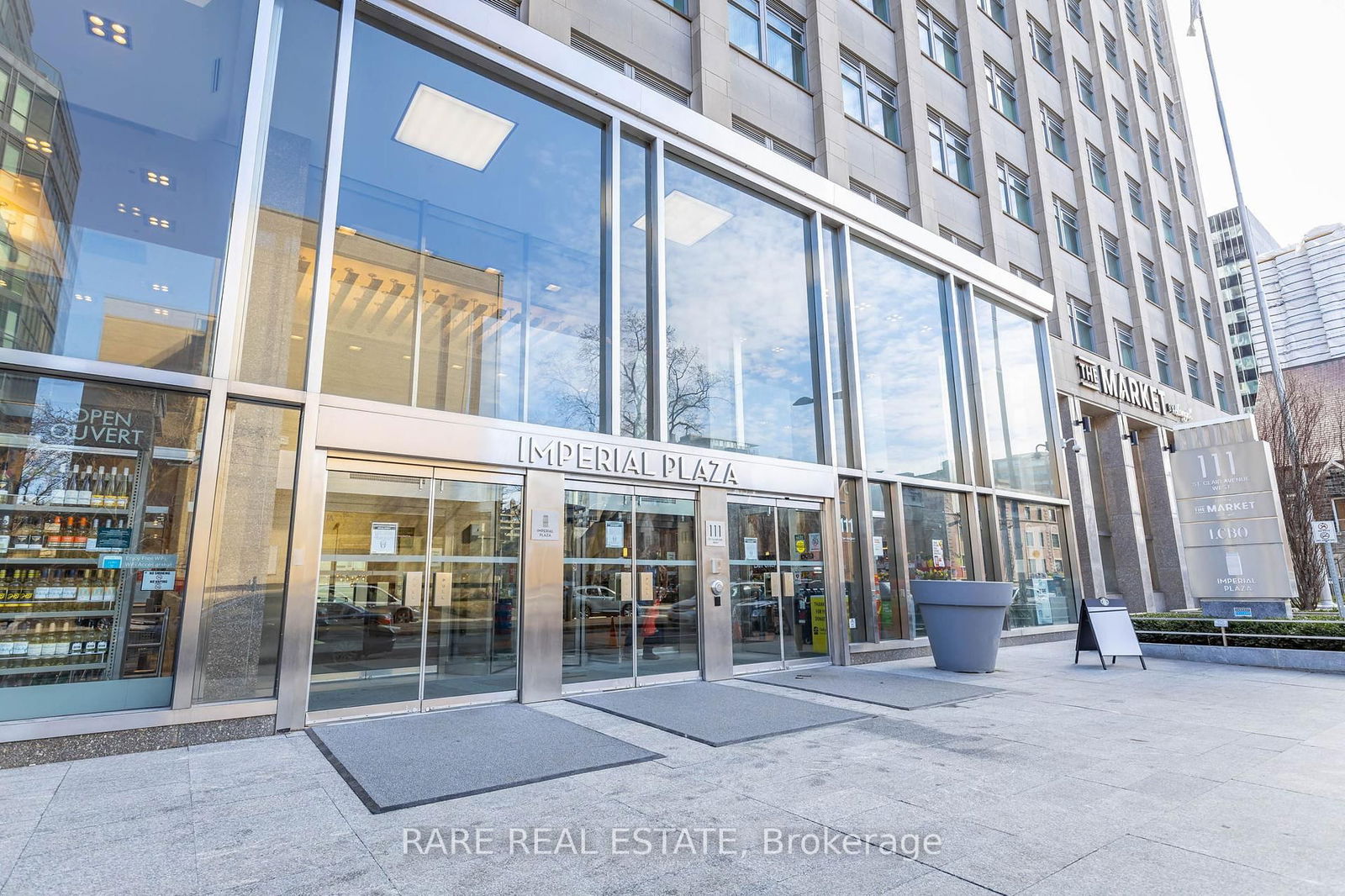 Condo for sale at 904-111 St. Clair Avenue, Toronto, Yonge-St. Clair, M4V 1N5 - MLS: C12001169