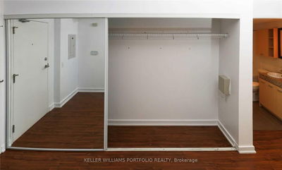 Unit 605 — 15 Singer Crt, Toronto - Bayview Village image-0-4