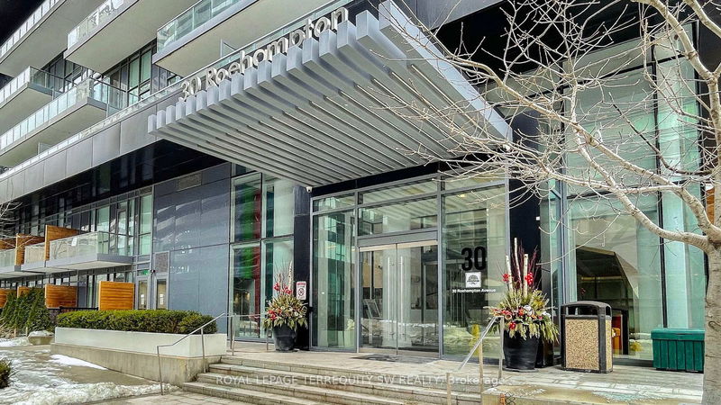 home for sale on 1001-30 Roehampton Avenue
