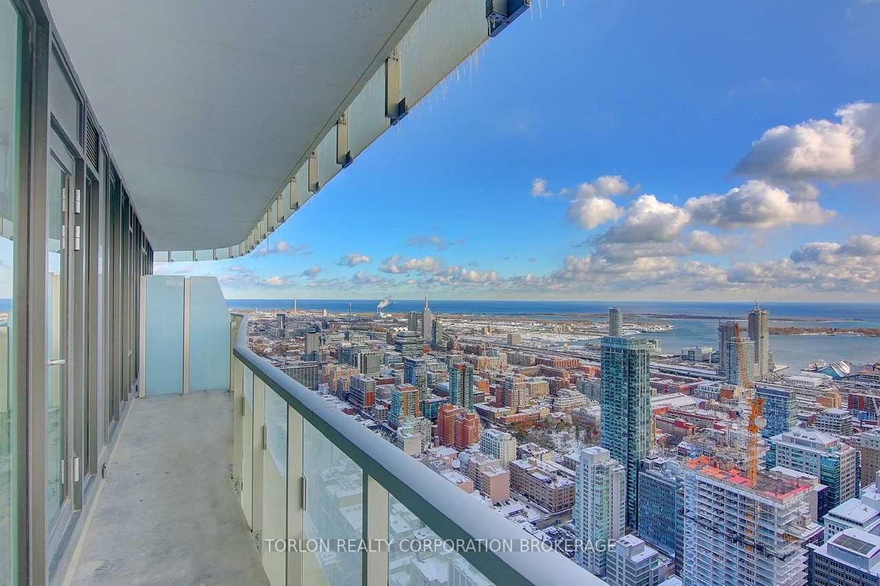 Condo for lease at 5206-197 Yonge Street, Toronto, Church-Yonge Corridor, M5B 1M4 - MLS: C12002164