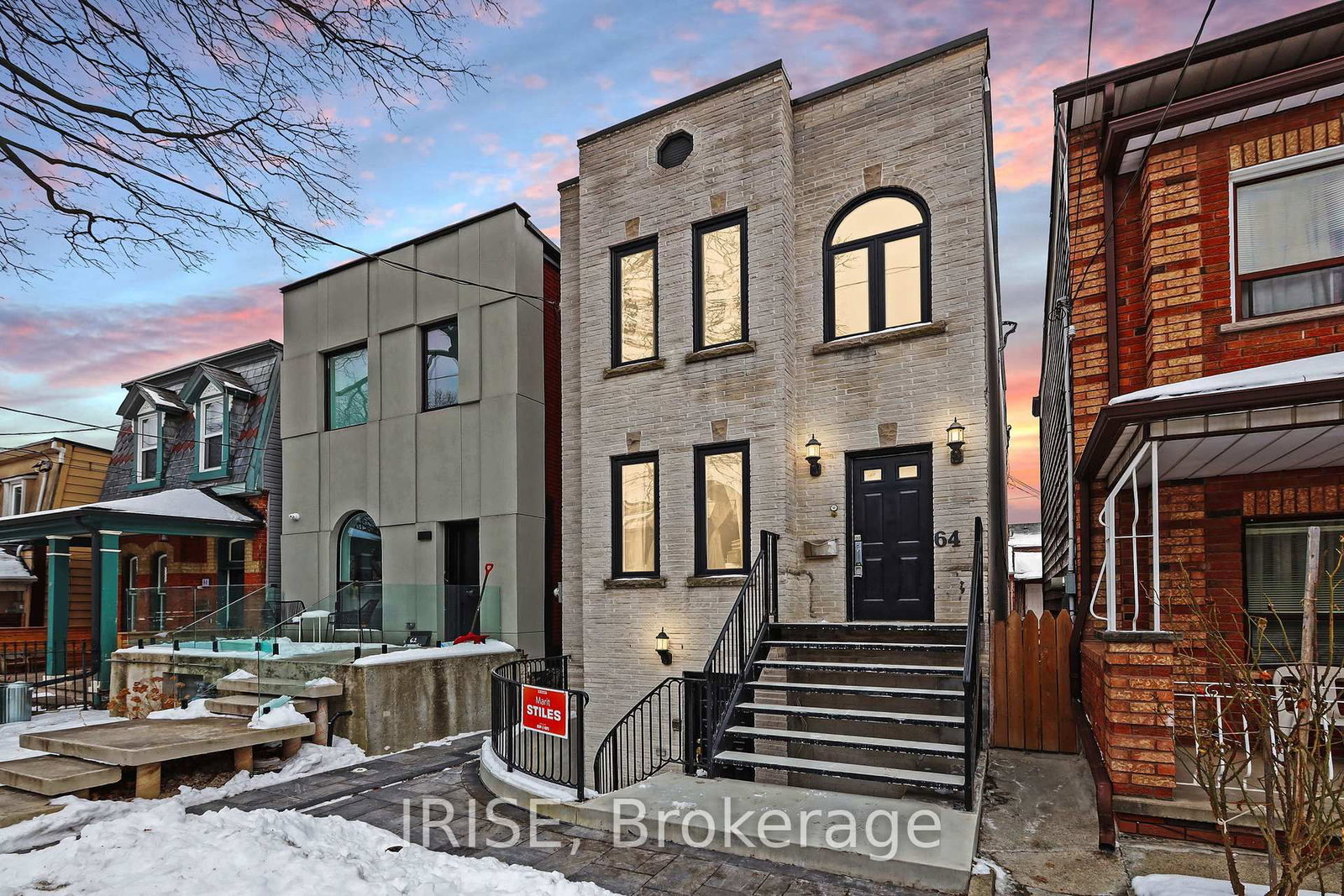 Listing Image 1