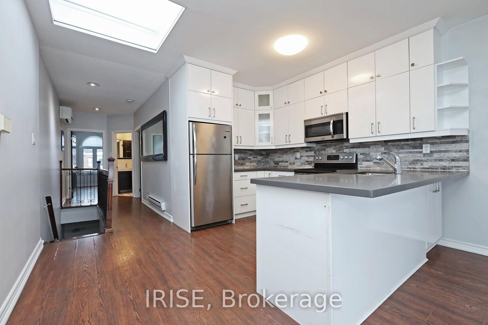 Listing Image 22