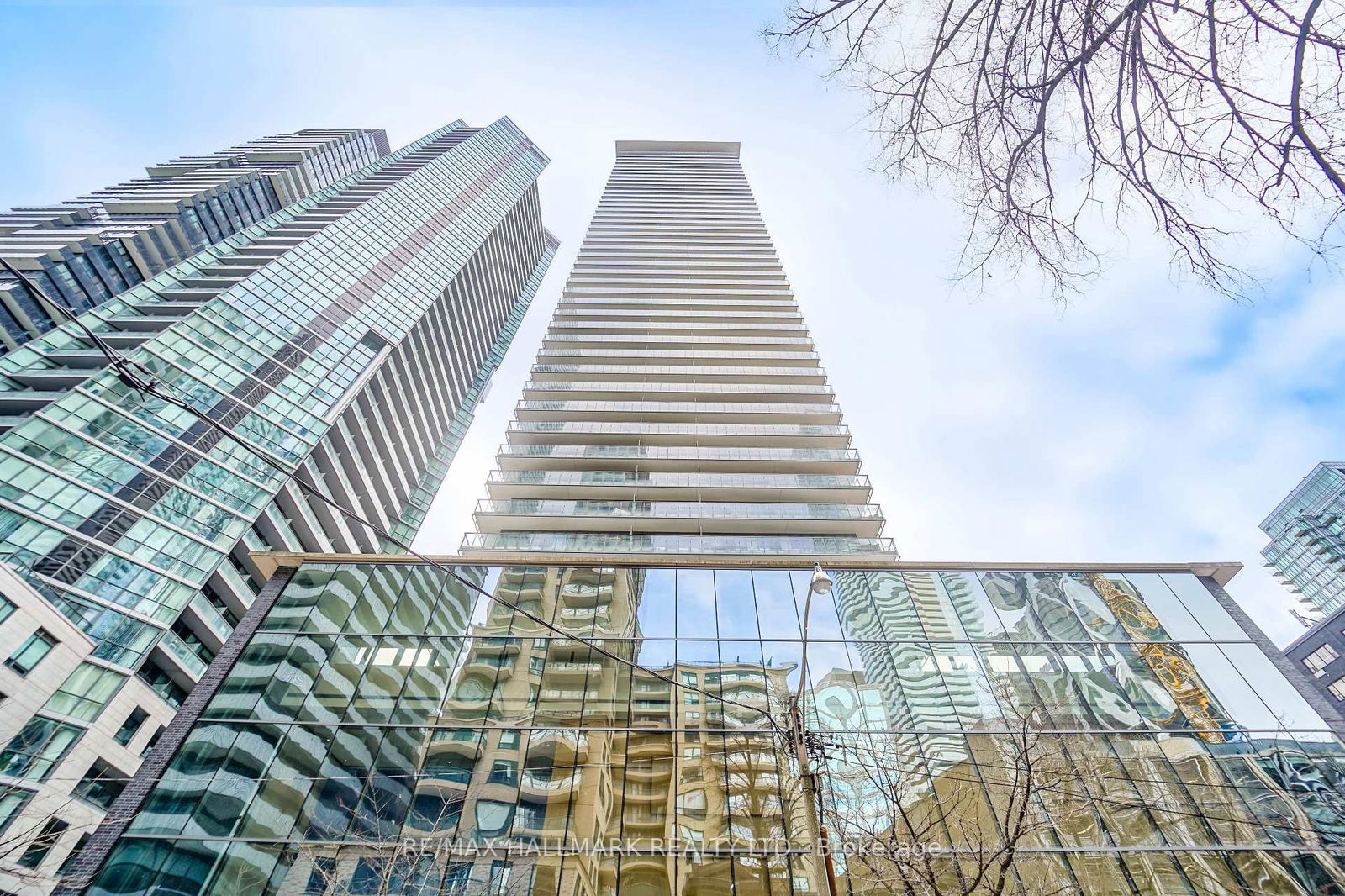 Condo for lease at 704-33 CHARLES Street, Toronto, Church-Yonge Corridor, M4Y 0A2 - MLS: C12002657