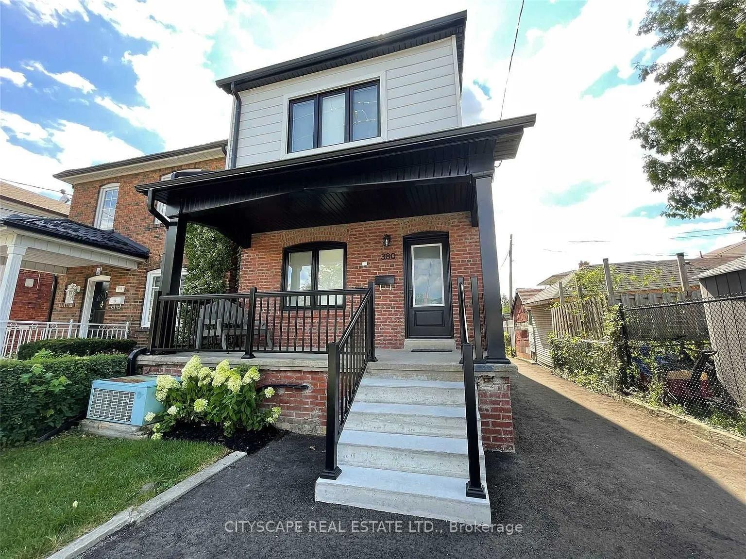 Detached House for lease at Upper-380 Northcliffe Boulevard, Toronto, Oakwood Village, M6E 3L1 - MLS: C12002707