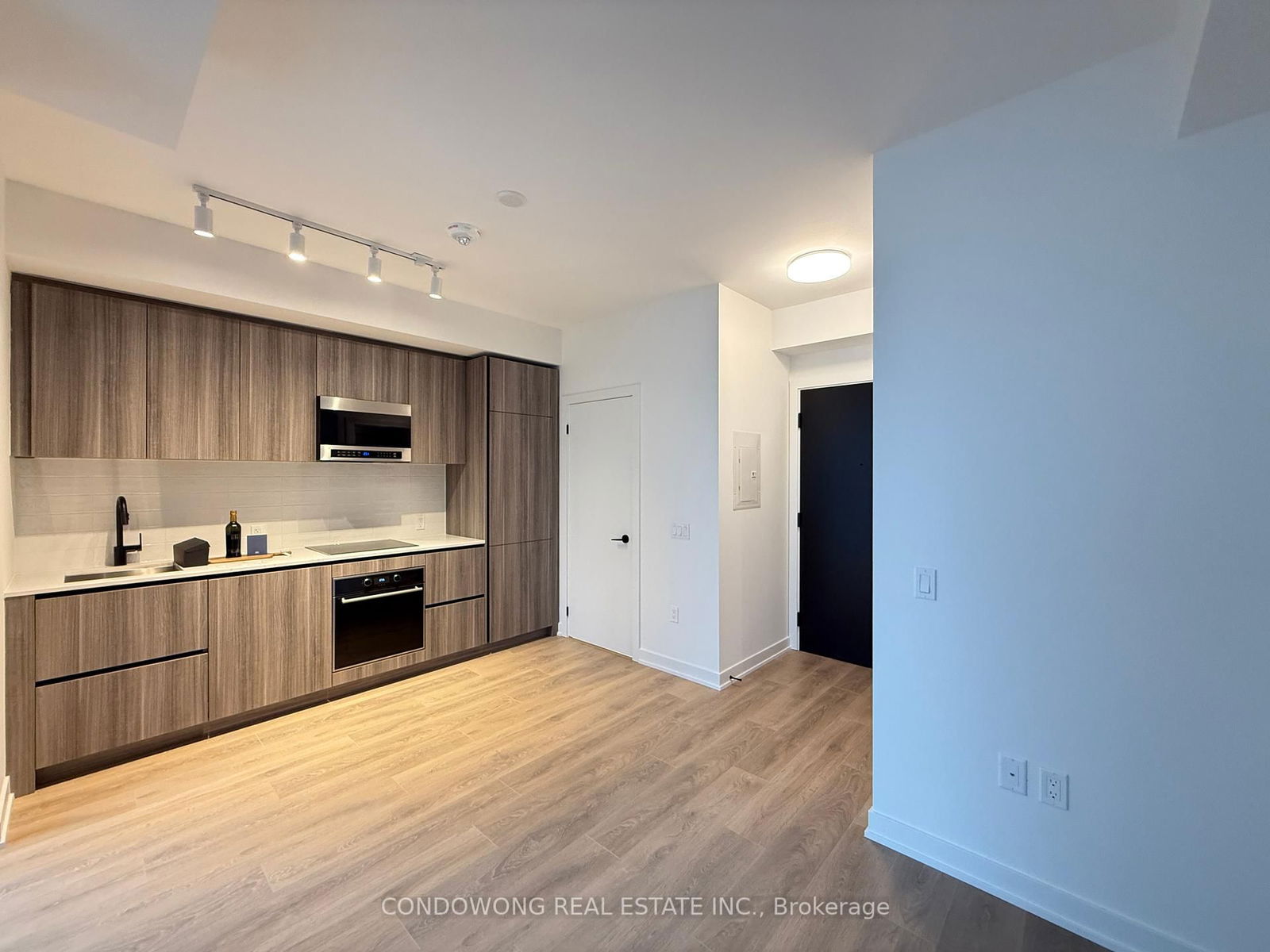 Condo for lease at 2603-117 Broadway Avenue, Toronto, Mount Pleasant West, M4P 1V3 - MLS: C12002779