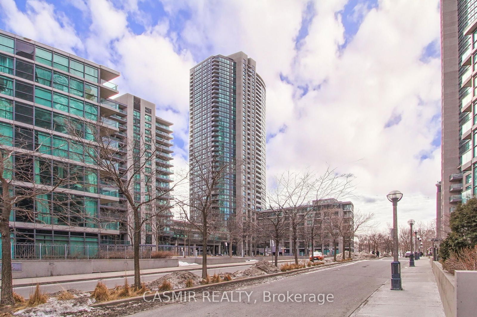 Condo for sale at 707-215 FORT YORK Boulevard, Toronto, Niagara, M5V 4A2 - MLS: C12002834