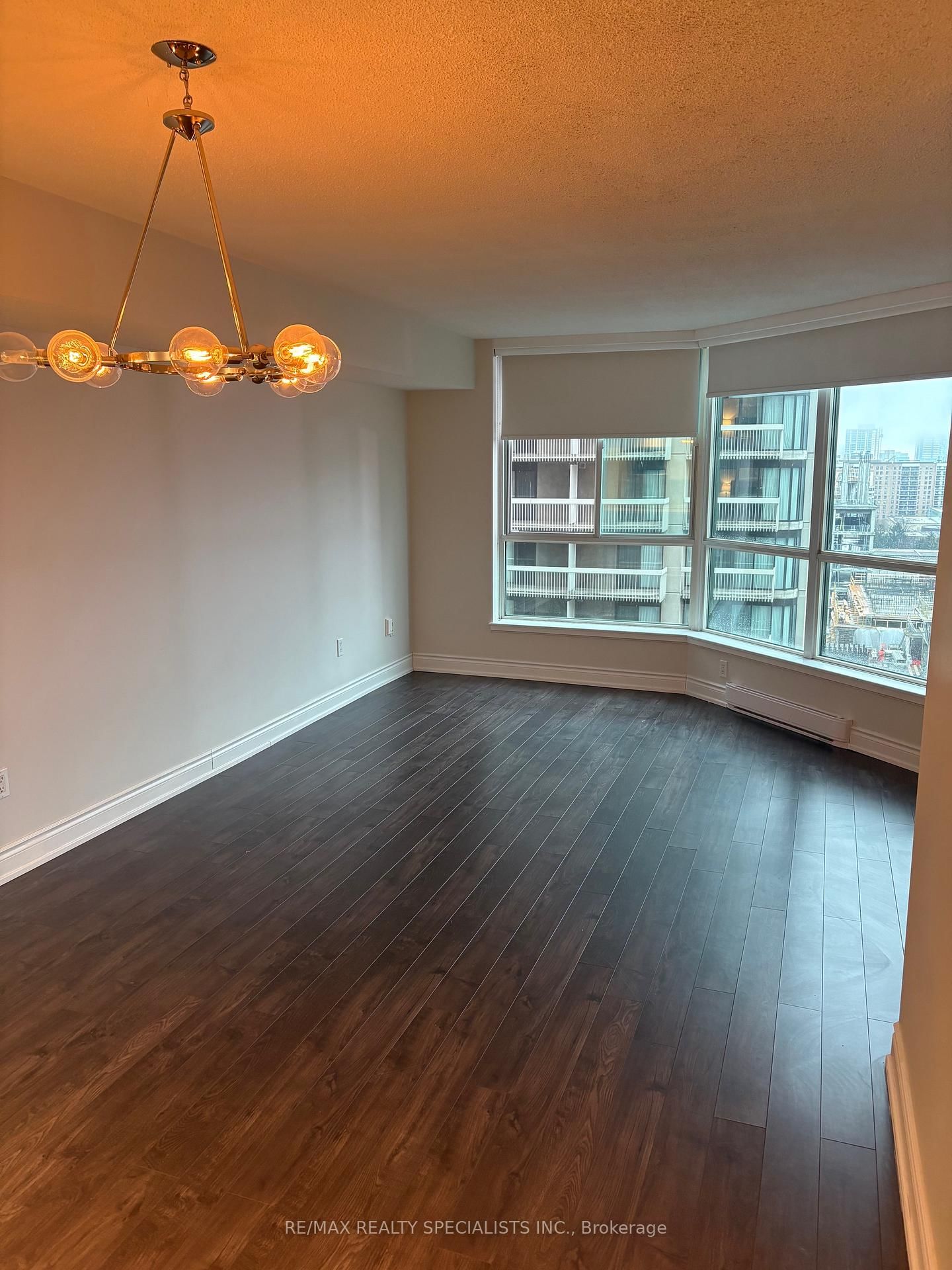 Condo for lease at 1608-38 Elm Street, Toronto, Bay Street Corridor, M5G 2K5 - MLS: C12002986