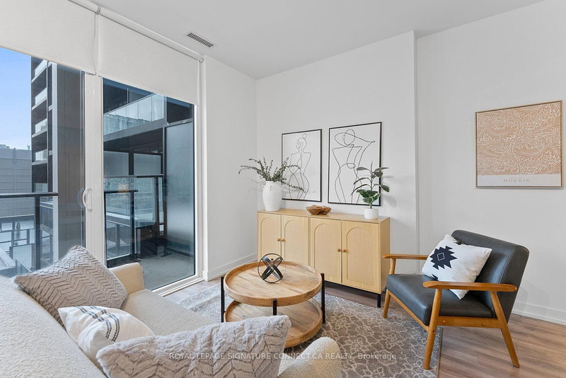 517 - 20 Edward St, Toronto, M5G 1C9 | Image 3