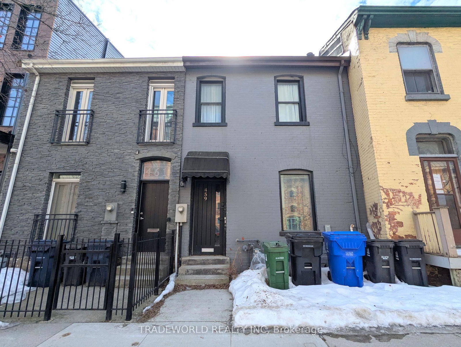 Townhouse for lease at #1-459 Queen Street, Toronto, Moss Park, M5A 1T6 - MLS: C12003039