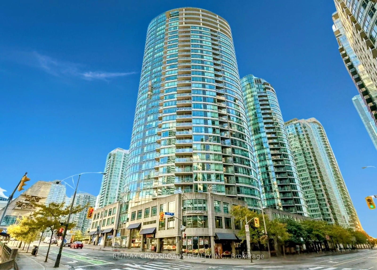 Condo for lease at 1809-373 Front Street, Toronto, Waterfront Communities C1, M5V 3R7 - MLS: C12003070