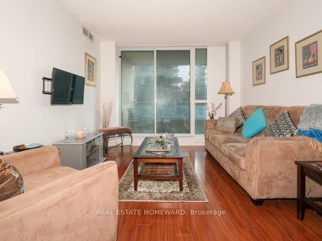 Condo for lease at 203-29 Pemberton Avenue, Toronto, Newtonbrook East, M2M 1X9 - MLS: C12003181