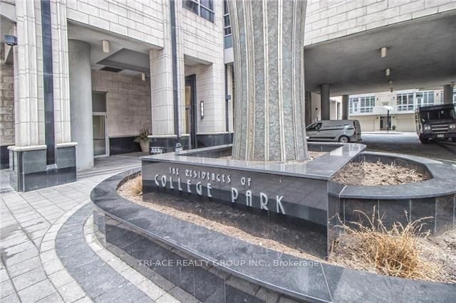 Condo leased at 802-763 Bay Street, Toronto, Bay Street Corridor, M5G 2R3 - MLS: C12003432