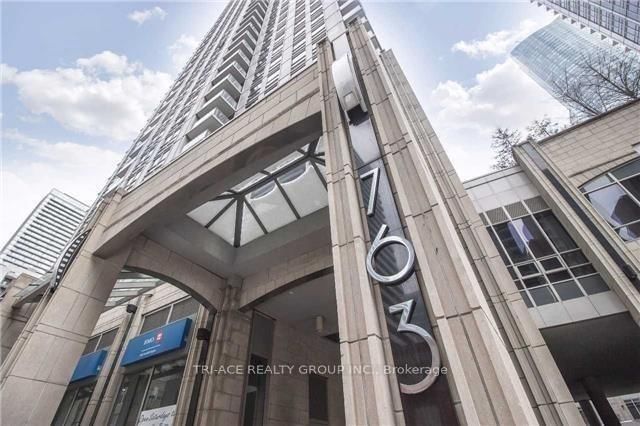 Condo leased at 802-763 Bay Street, Toronto, Bay Street Corridor, M5G 2R3 - MLS: C12003432