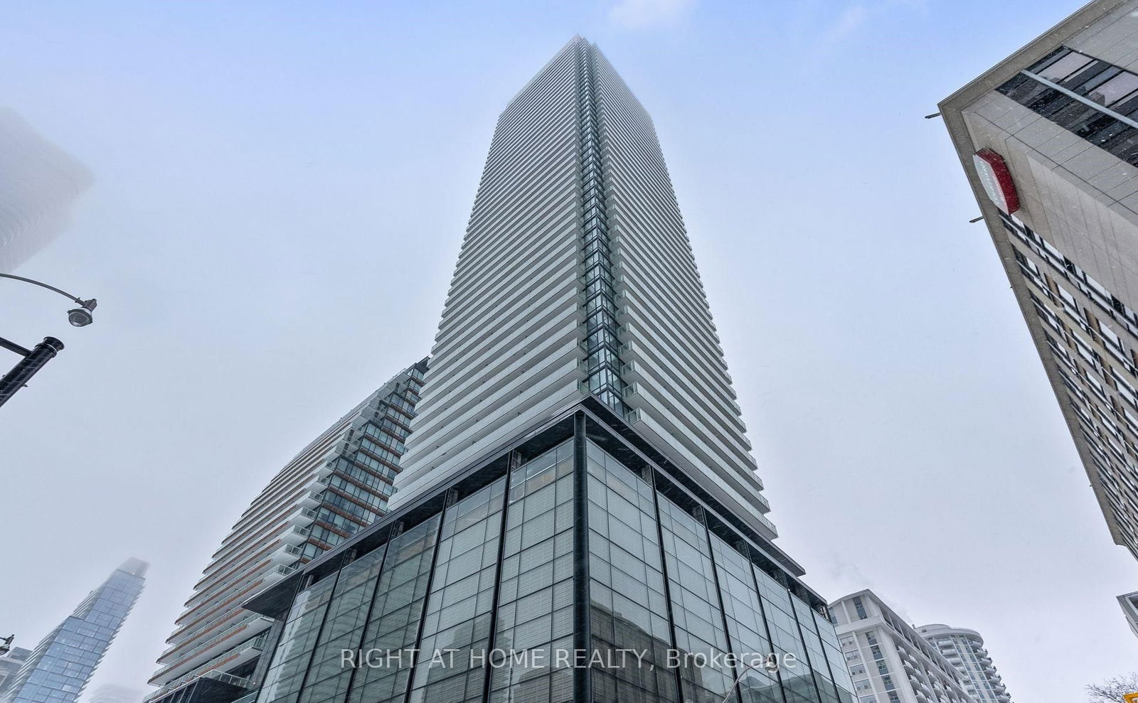 Condo for lease at 2704-501 Yonge Street, Toronto, Church-Yonge Corridor, M4Y 0G8 - MLS: C12003433