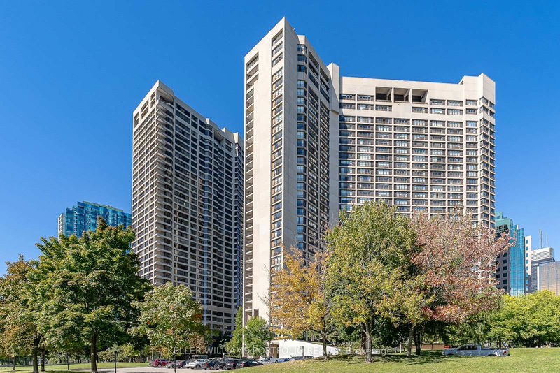 home for lease on 2824-33 Harbour Square
