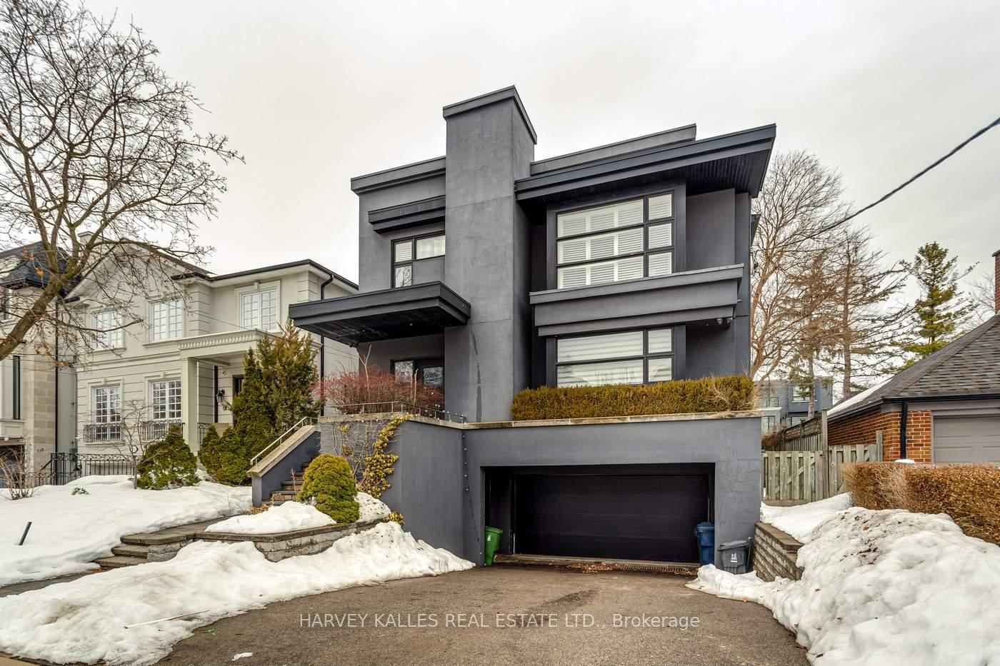 Detached House for sale at 330 Brooke Avenue, Toronto, Bedford Park-Nortown, M5M 2L3 - MLS: C12004255