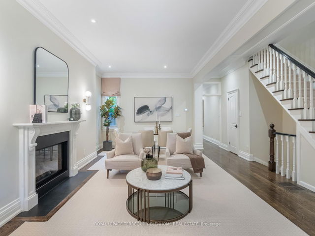 4 Bowman Street