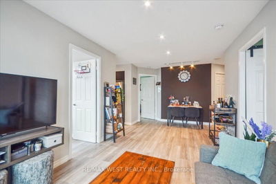 Unit PH18 — 25 Lower Simcoe St, Toronto - Waterfront Communities C1 image-0-4