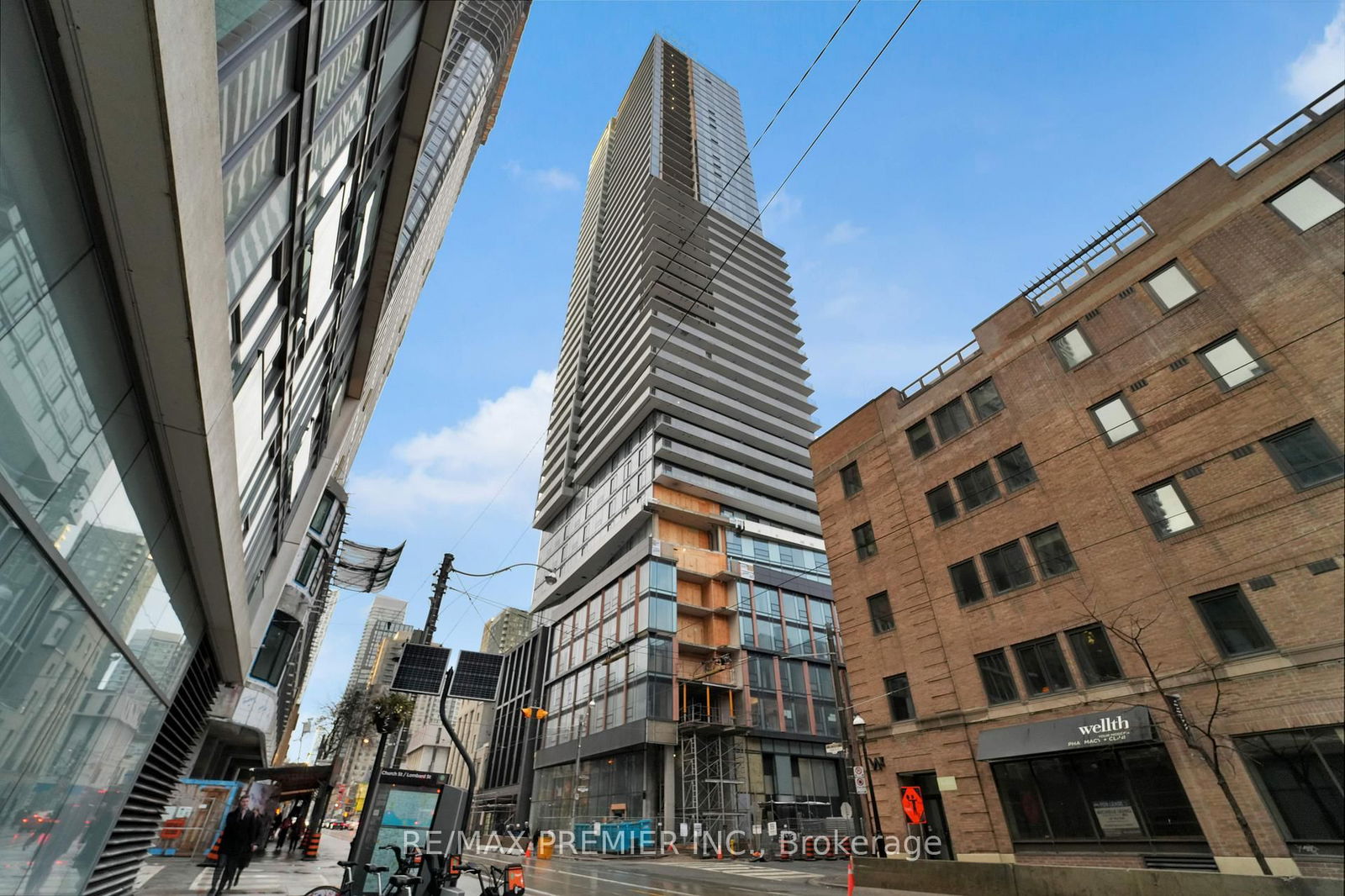 Condo for lease at 604-89 Church Street, Toronto, Church-Yonge Corridor, M5C 0B7 - MLS: C12004877