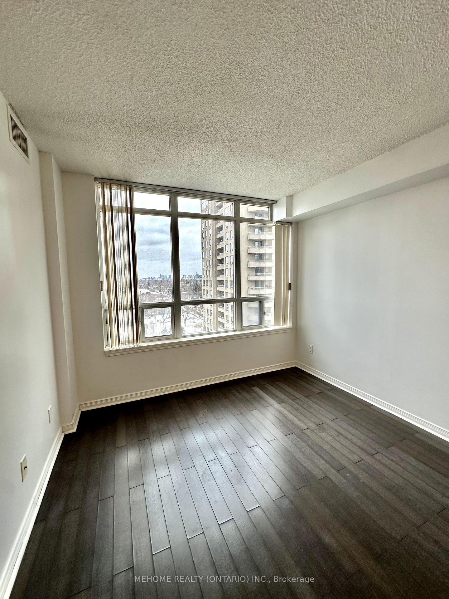 Condo for lease at 710-8 Hillcrest Avenue, Toronto, Willowdale East, M2N 6Y6 - MLS: C12005448