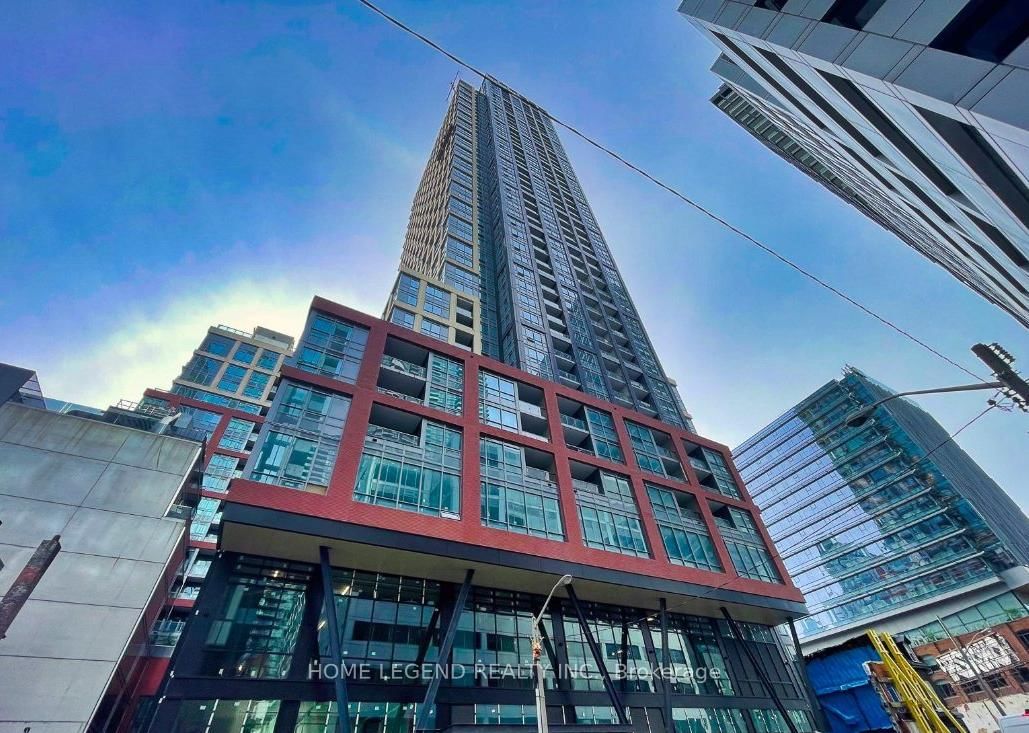 Condo for lease at 2701-108 Peter Street, Toronto, Waterfront Communities C1, M5V 0W2 - MLS: C12005874