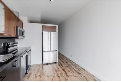 Unit 703 — 33 Mill St, Toronto - Waterfront Communities C8 image-0-2