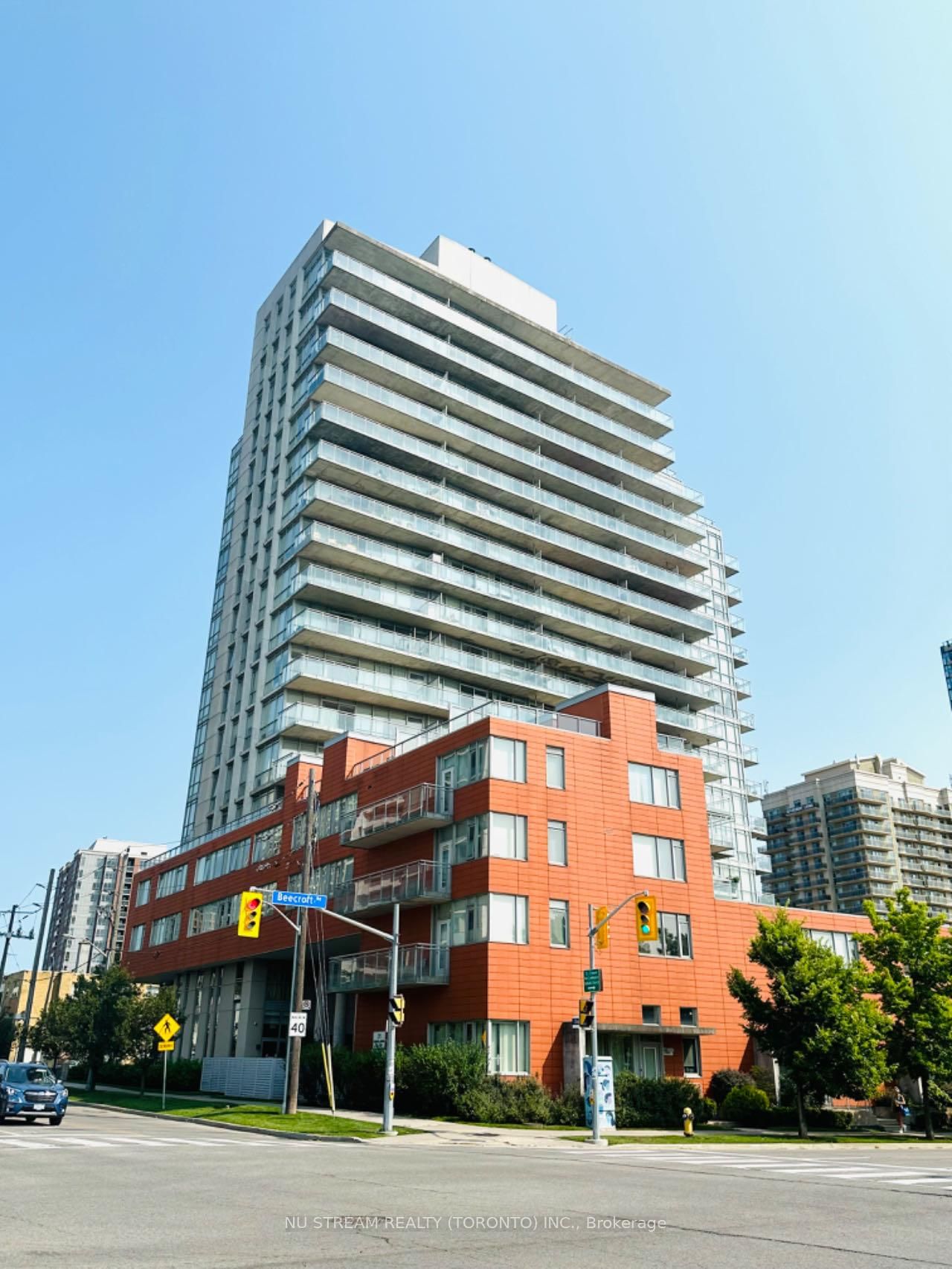 Condo for lease at 1701-30 Canterbury Place, Toronto, Willowdale West, M2N 0B9 - MLS: C12006564