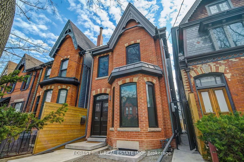 Unit 1 — 117 Robert St, Toronto - University image-0-0