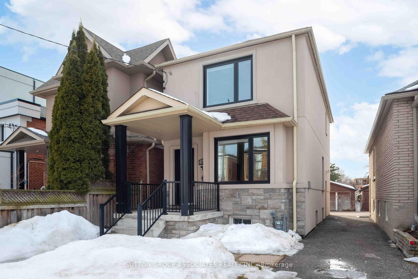 Detached House sold at 518 Arlington Avenue, Toronto, Humewood-Cedarvale, M6C 3A5 - MLS: C12007239