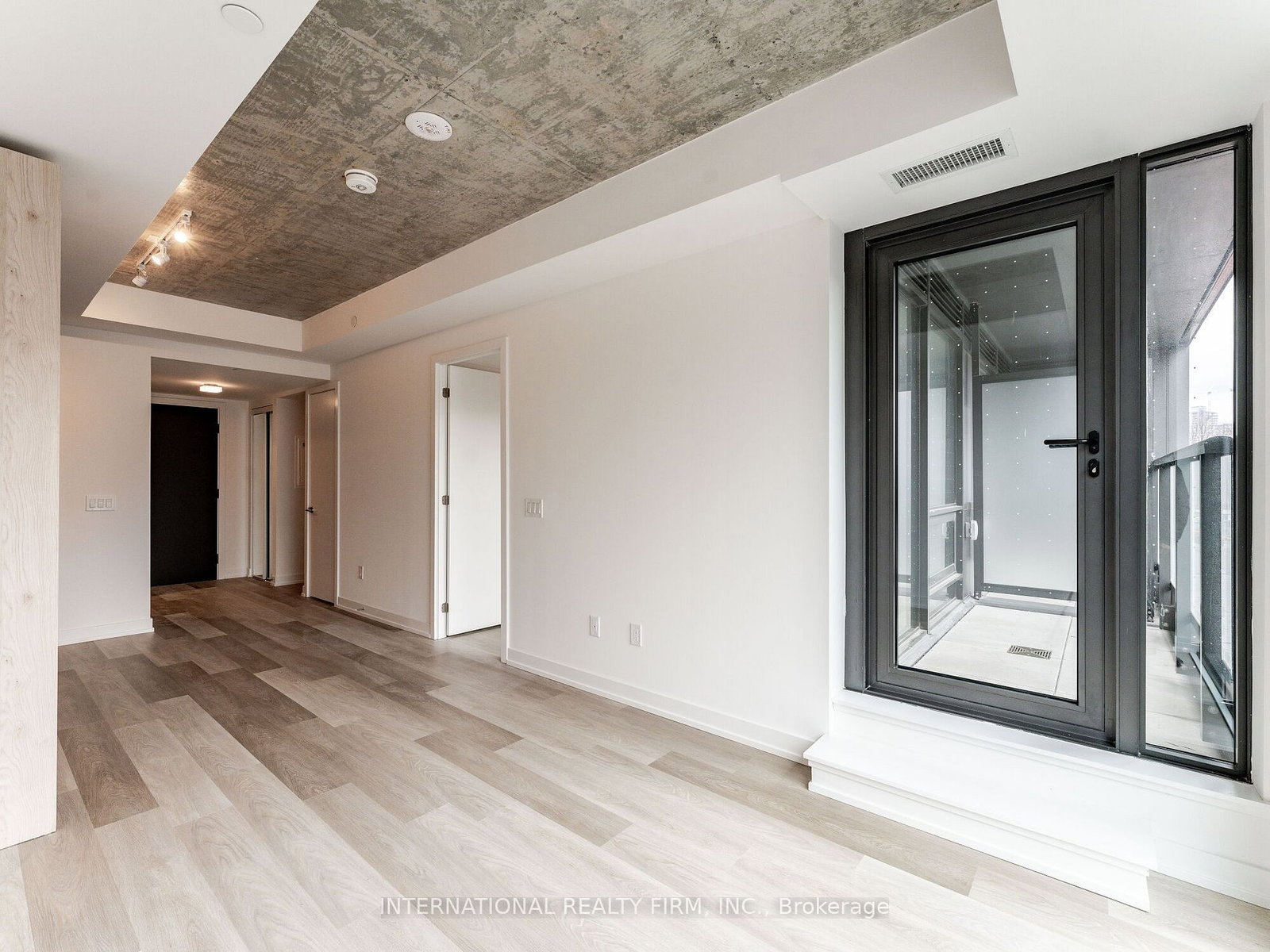 28 Eastern Avenue, Unit 215 - Photo 12