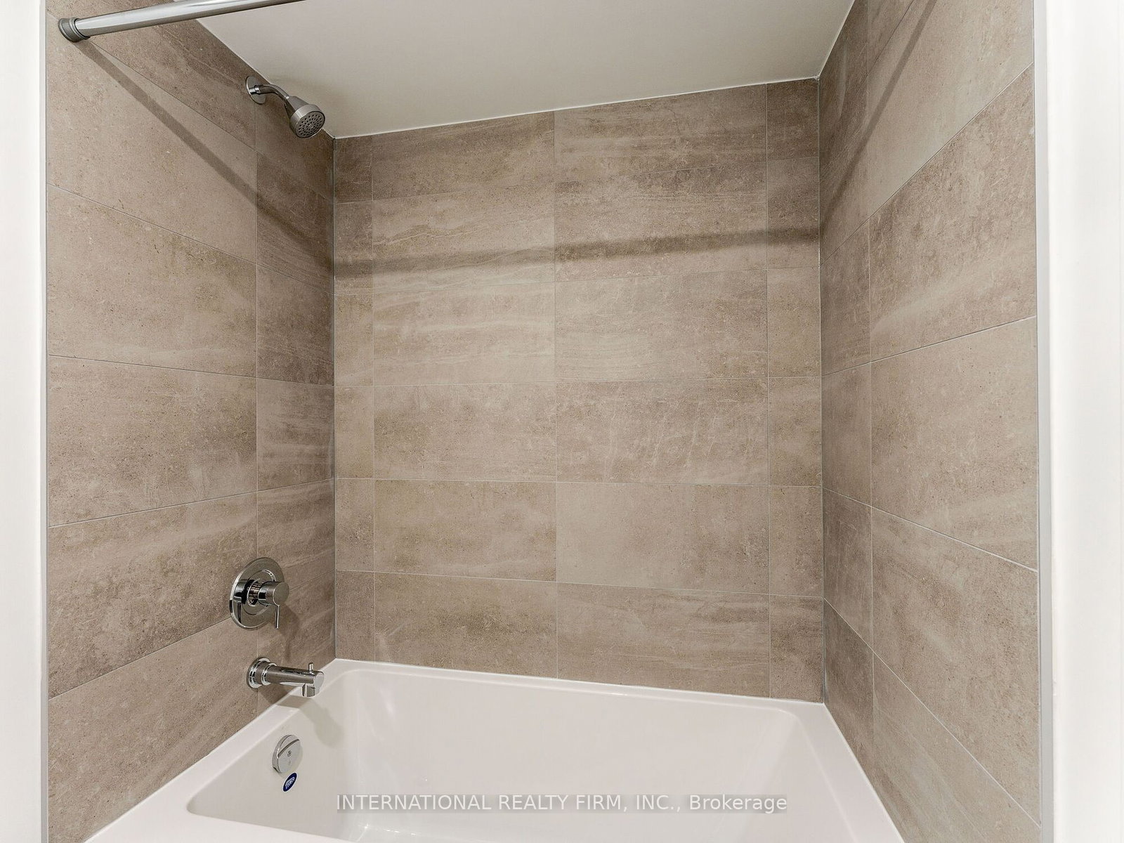 28 Eastern Avenue, Unit 215 - Photo 27