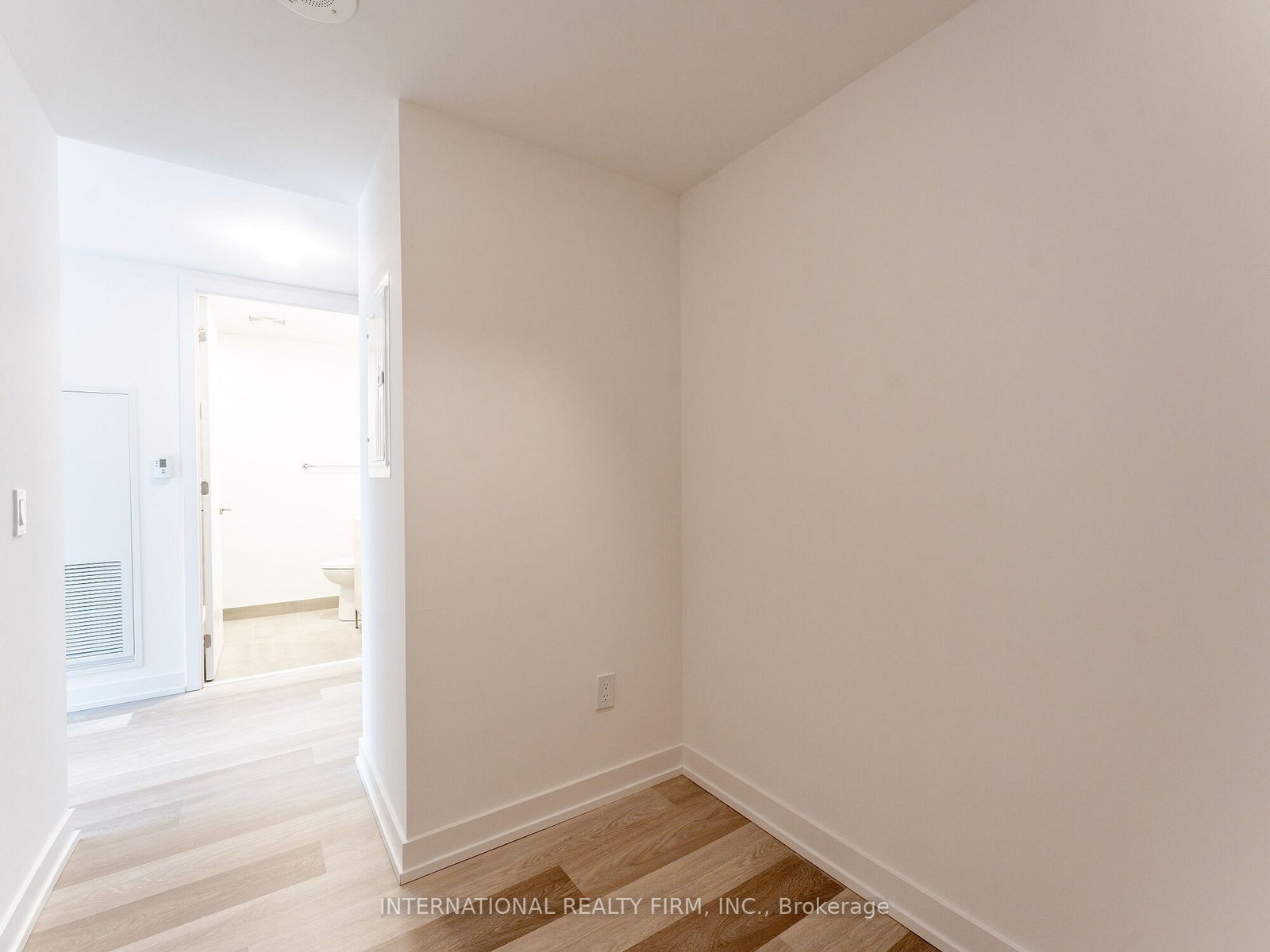 28 Eastern Avenue, Unit 215 - Photo 29
