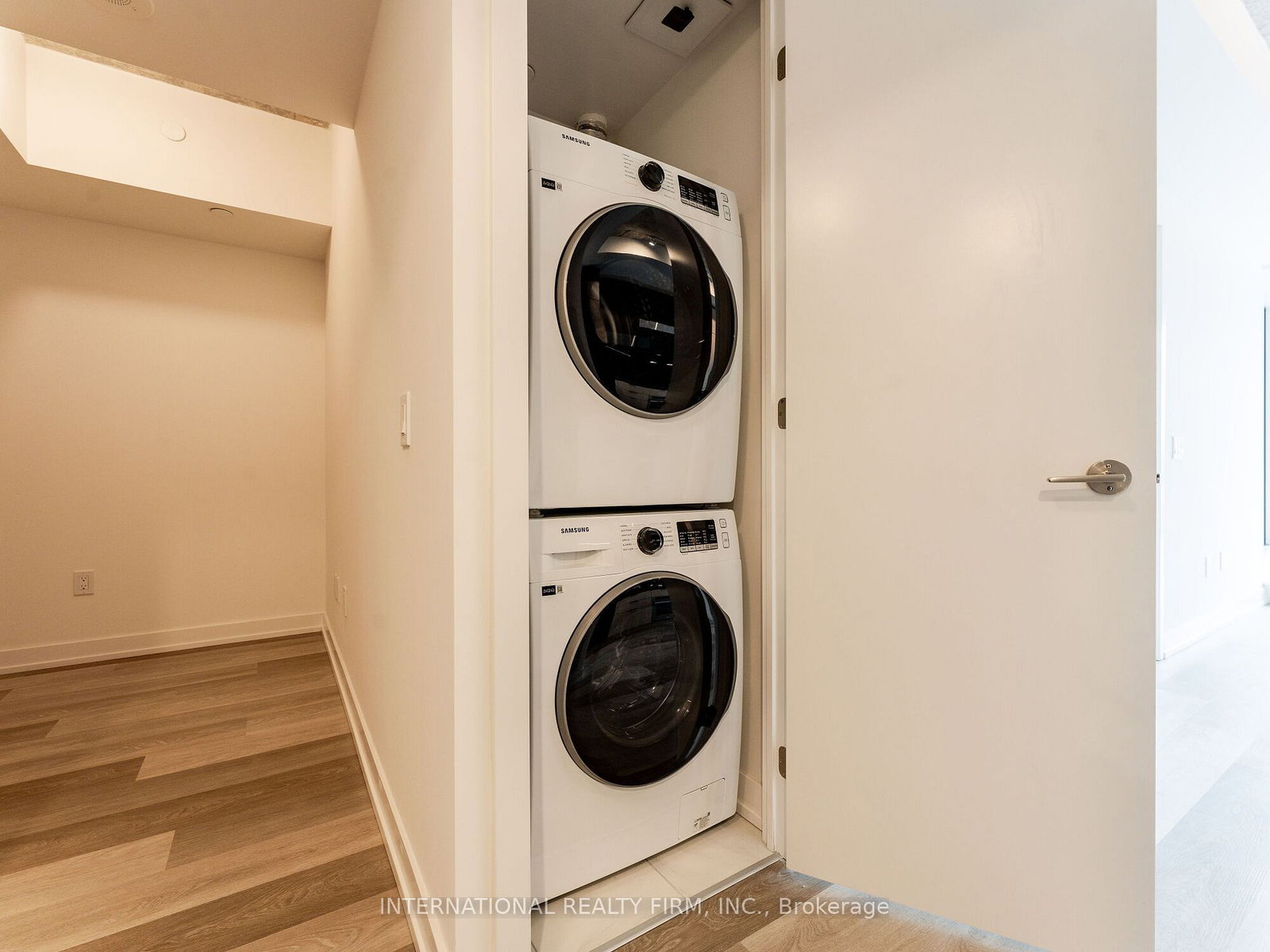 28 Eastern Avenue, Unit 215 - Photo 32