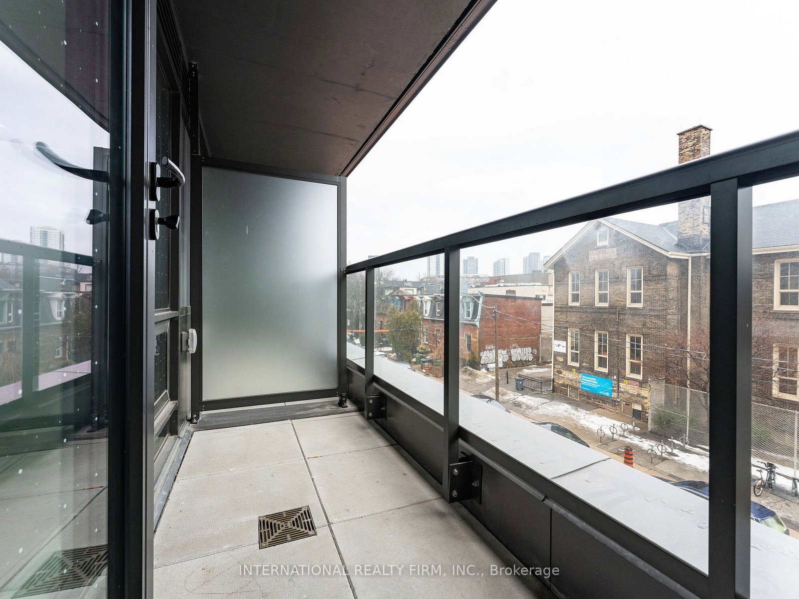 28 Eastern Avenue, Unit 215 - Photo 35