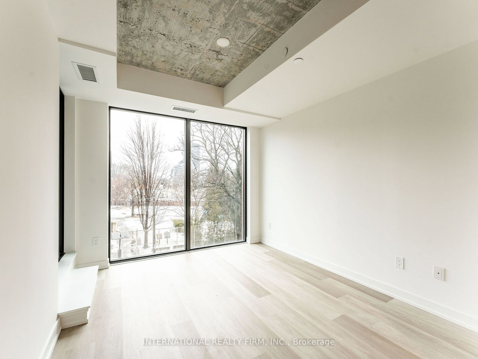 28 Eastern Avenue, Unit 215 - Photo 9