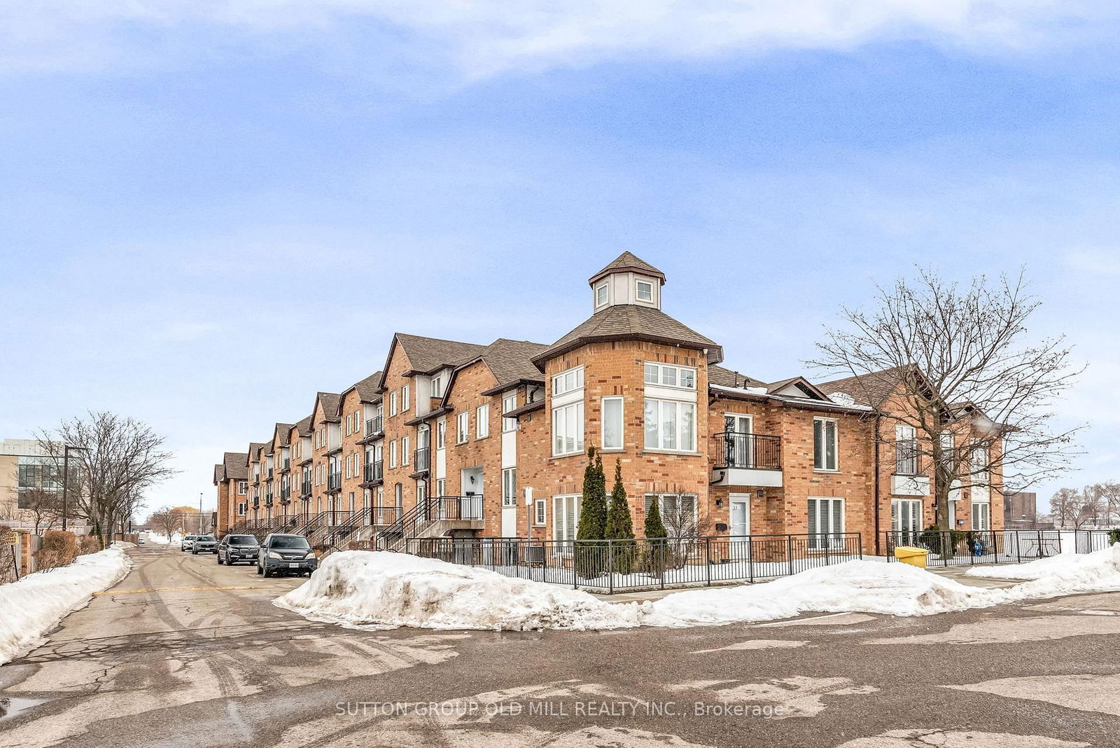 Townhouse for sale at 21-988 Sheppard Avenue, Toronto, Bathurst Manor, M3H 2T6 - MLS: C12007979