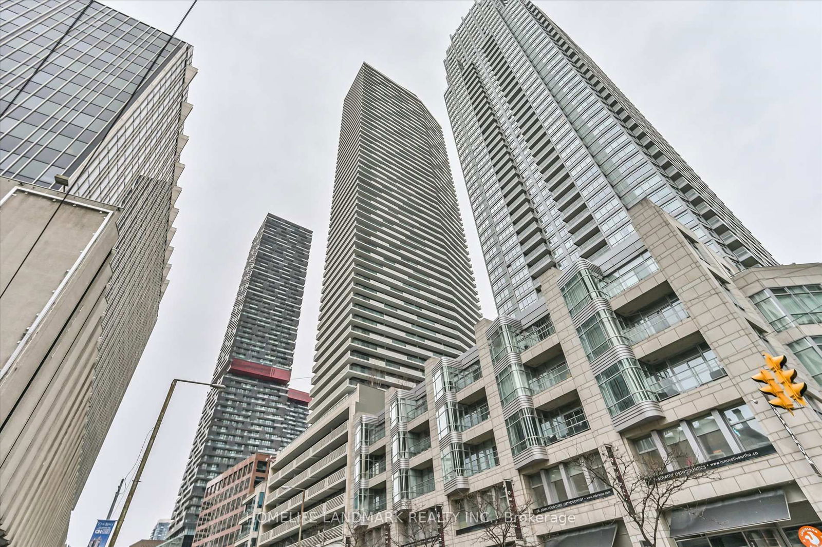 Condo for sale at 4003-2221 Yonge Street, Toronto, Mount Pleasant East, M4S 0B8 - MLS: C12008341