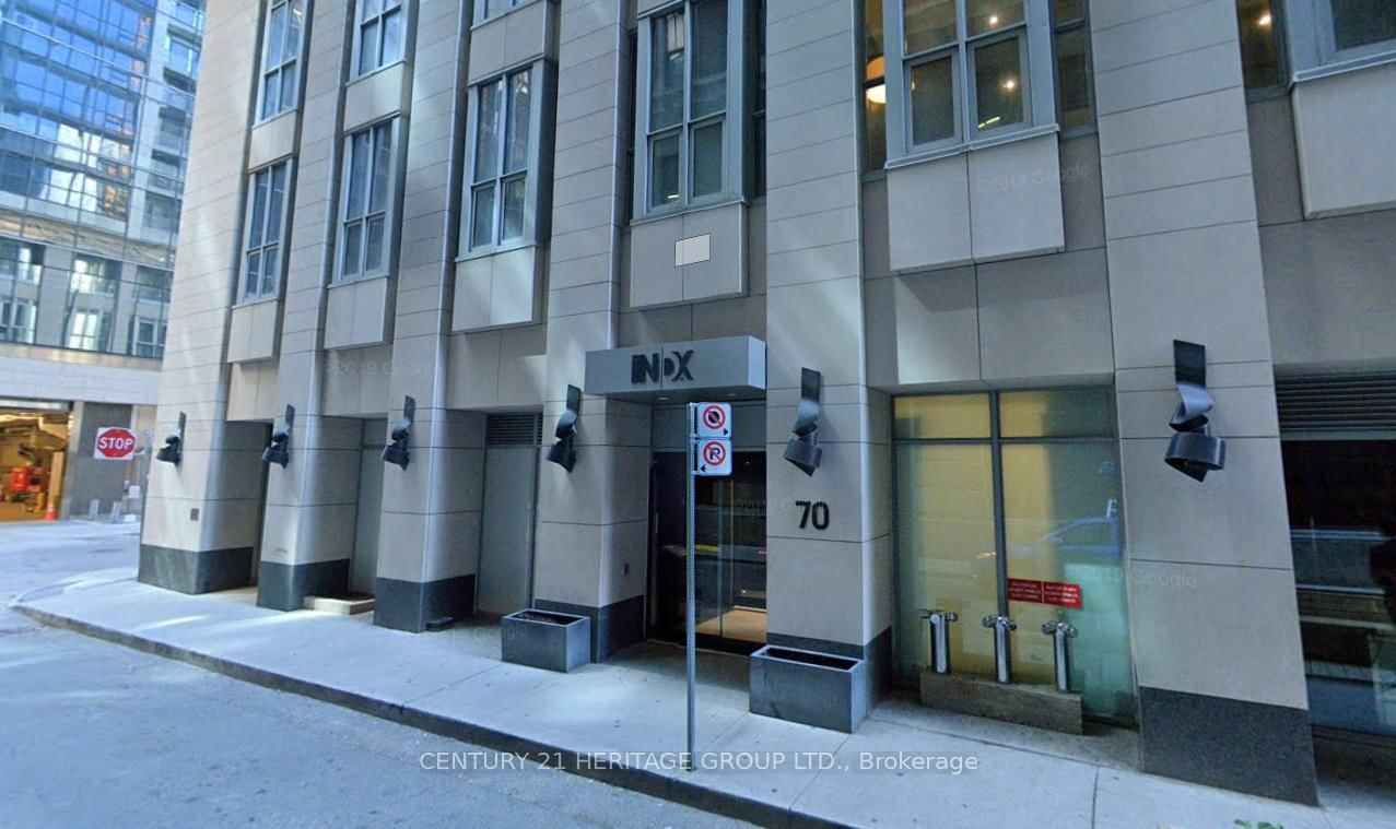 Building at 70 Temperance Street, Toronto, Bay Street Corridor