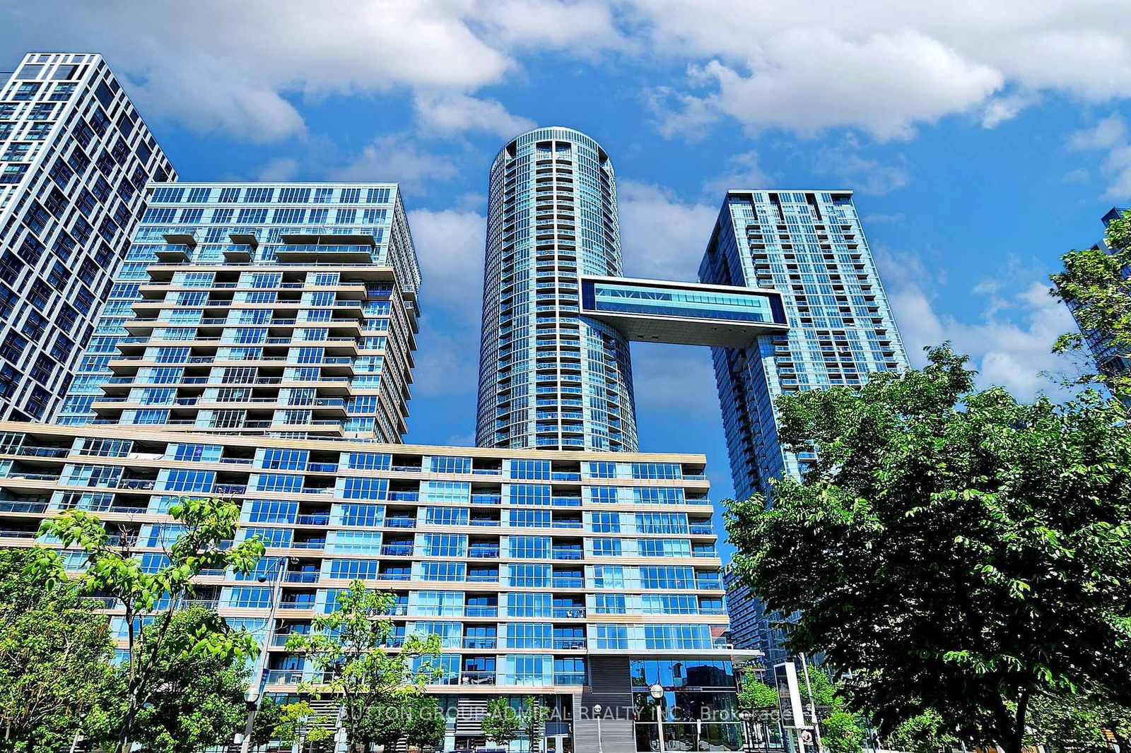 Condo for sale at 1703-21 Iceboat Terr Street, Toronto, Waterfront Communities C1, M5V 4A5 - MLS: C12009230